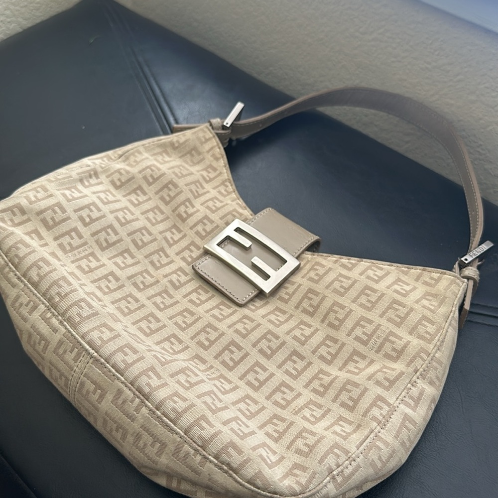 Fendi Monogrammed beige tan Zucca Canvas 10 W x 6 H inch DAMAGE INSIDE LOOK PICS